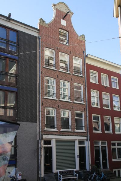 Noordermarkt 32 (&copy; Walther Schoonenberg)