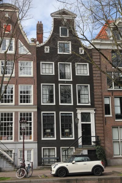 Leidsegracht 42 (&copy; Walther Schoonenberg)