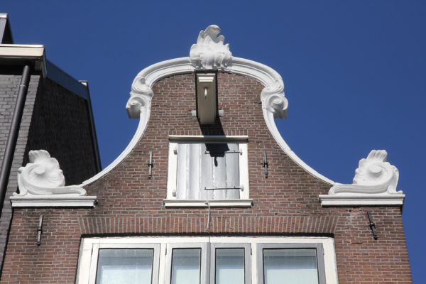 Leidsekruisstraat 10 (&copy; Walther Schoonenberg)