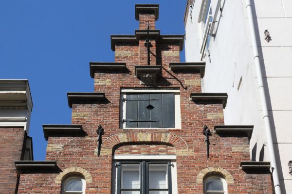 Binnen Wieringerstraat 4 (&copy; Walther Schoonenberg)