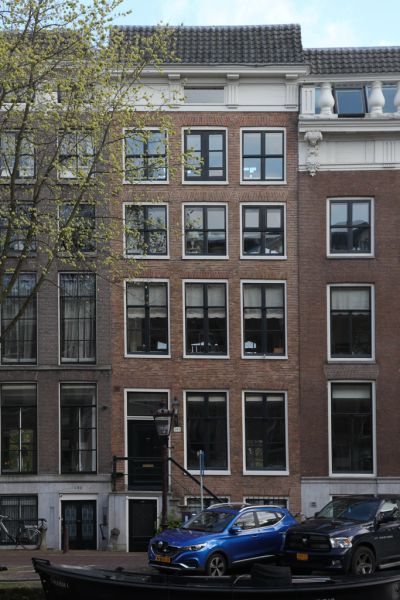 Herengracht 588 (&copy; Walther Schoonenberg)