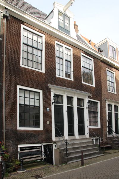 Tweede Weteringdwarsstraat 5-7 (&copy; Walther Schoonenberg)