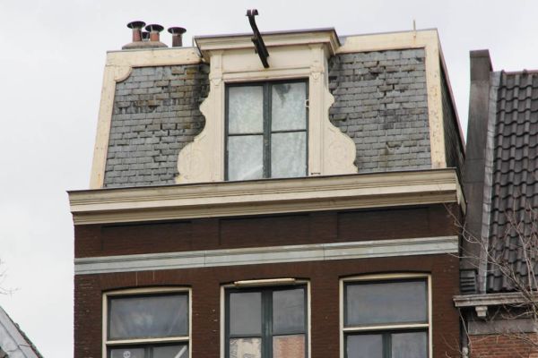 Keizersgracht 318 (&copy; Walther Schoonenberg)