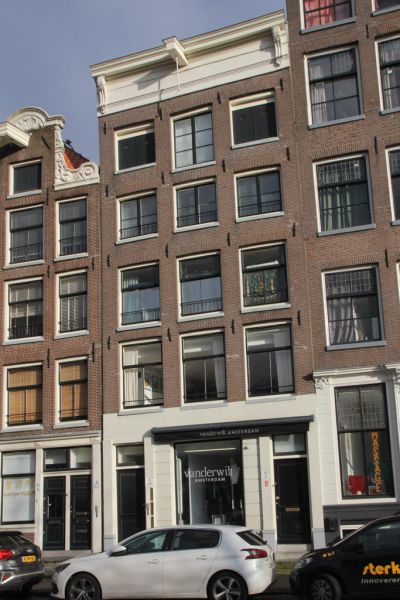 Geldersekade 43 (&copy; Walther Schoonenberg)