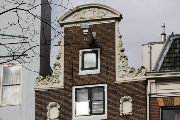 Egelantiersgracht 24 (&copy; Walther Schoonenberg)