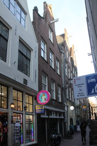 Barndesteeg 11 (&copy; Walther Schoonenberg)