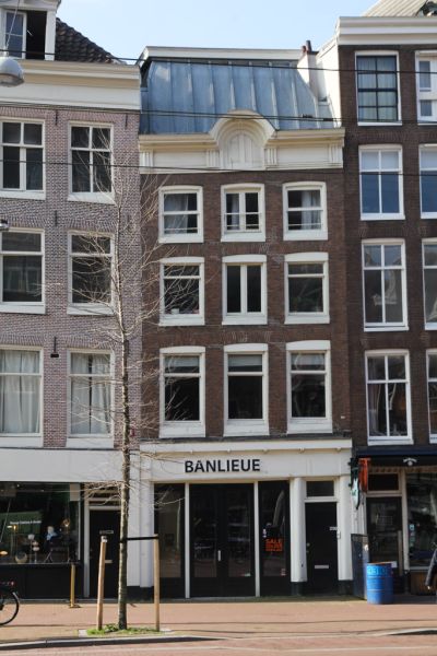 NZ Voorburgwal 258 (&copy; Walther Schoonenberg)