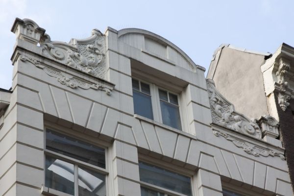 Kalverstraat 14 (&copy; Walther Schoonenberg)