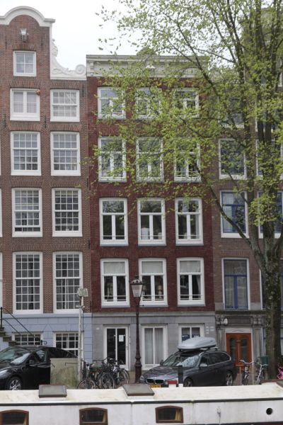Nieuwe Keizersgracht 64 (&copy; Walther Schoonenberg)