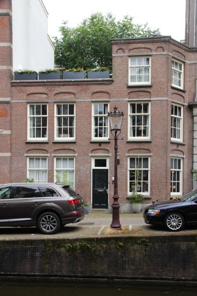 Conci�rgewoning Passeerdersgracht 27 (&copy; Walther Schoonenberg)