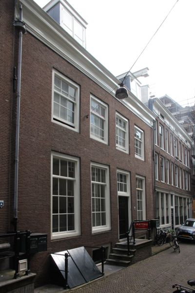 Spinhuissteeg 5 (&copy; Walther Schoonenberg)