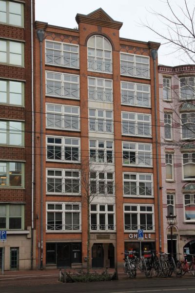 Nieuwezijds Voorburgwal 116-118 (&copy; Walther Schoonenberg)