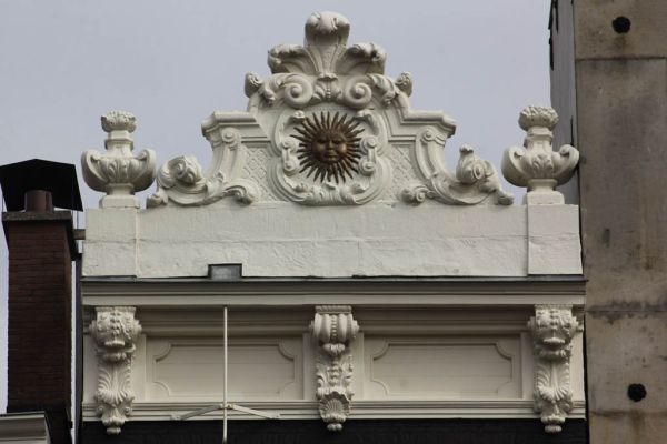 Keizersgracht 239 (&copy; Walther Schoonenberg)