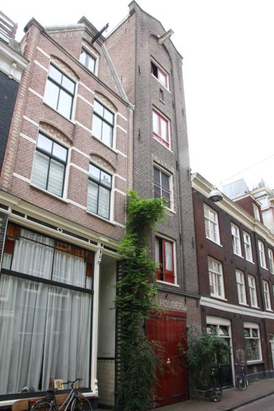 1ste Bloemdwarsstraat 4 (&copy; Walther Schoonenberg)