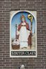 Gevelsteen van St. Nicolaas (Sinterklaas) (&copy; Walther Schoonenberg)