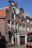 Driehoekstraat 10 en 8 (&copy; Walther Schoonenberg)