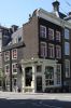 Herengracht 558 hoek Utrechtsestraat (&copy; Walther Schoonenberg)