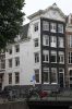Groenburgwal 59 hoek Staalstraat (&copy; Walther Schoonenberg)