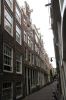 Sint Nicolaasstraat 88 (nieuwe straatnummering) (&copy; Walther Schoonenberg)