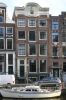 Oudezijds Voorburgwal 63 (&copy; Walther Schoonenberg)