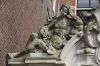Gasthuispoort (detail): de Ouderdom (&copy; Walther Schoonenberg)