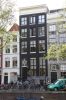 Herengracht 136 (&copy; Walther Schoonenberg)