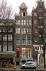 OZ Voorburgwal 44 (&copy; Walther Schoonenberg)