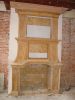 Vijzelgracht 22. Vroeg-18de-eeuws houten schouwtje tijdens restauratie (zonder spiegel en boezemstukje) - ingebracht in 2000 (© Walther Schoonenberg)