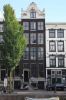 OZ Voorburgwal 45 (&copy; Walther Schoonenberg)