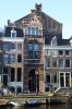 Achterzijde aan de Groenburgwal 24 (&copy; Walther Schoonenberg)