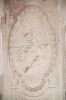 Stucreli�f aan het plafond van de gang v��r restauratie (&copy; Walther Schoonenberg)