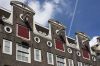 Kalverstraat 100-104 (&copy; Walther Schoonenberg)
