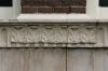 Detail van de groevenlijst in het basement (&copy; Walther Schoonenberg)