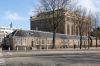 Portugese Synagoge met de zijgevel aan het J.D. Meijerplein (© Walther Schoonenberg)