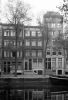 Brouwersgracht 74, 72, 70
