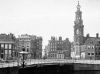 Muntplein 9 stond eigenlijk aan het Singel zoals deze foto toont.