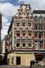 Damrak 59 v��r restauratie (&copy; Walther Schoonenberg)