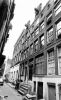 Koestraat 7-11 v��r restauratie. Foto Maarten Brinkgreve