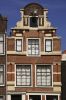 Renaissance-trapgevel met dubbele pilasters. (&copy; Walther Schoonenberg)