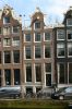 OZ Voorburgwal 105 (&copy; Walther Schoonenberg)