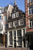 Utrechtsestraat 141 (&copy; Walther Schoonenberg)