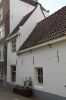 Achtergevel Begijnhof 47 aan de Gedempte Begijnensloot (&copy; Walther Schoonenberg)