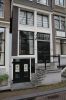 Onderpui met stoep (&copy; Walther Schoonenberg)