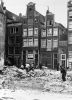 Bergstraat 8, rechts daarvan het gesloopte Bergstraat 6