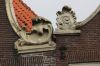 Aanzetstukken van Spiegelgracht 9 en 11 (&copy; Walther Schoonenberg)