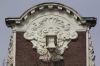 Vulling van het fronton overlopend naar de hijsbalk (&copy; Walther Schoonenberg)
