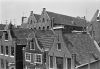 Reguliersdwarsstraat 49 (ged.)-53 (ged.) en op de achtergrond de achterzijde van Singel 516-518