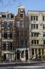 NZ Voorburgwal 72 (&copy; Walther Schoonenberg)